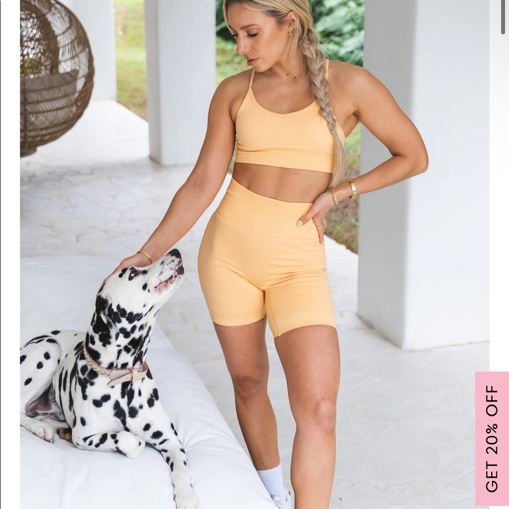 Sarah’s day x whitefox boutique yellow shorts